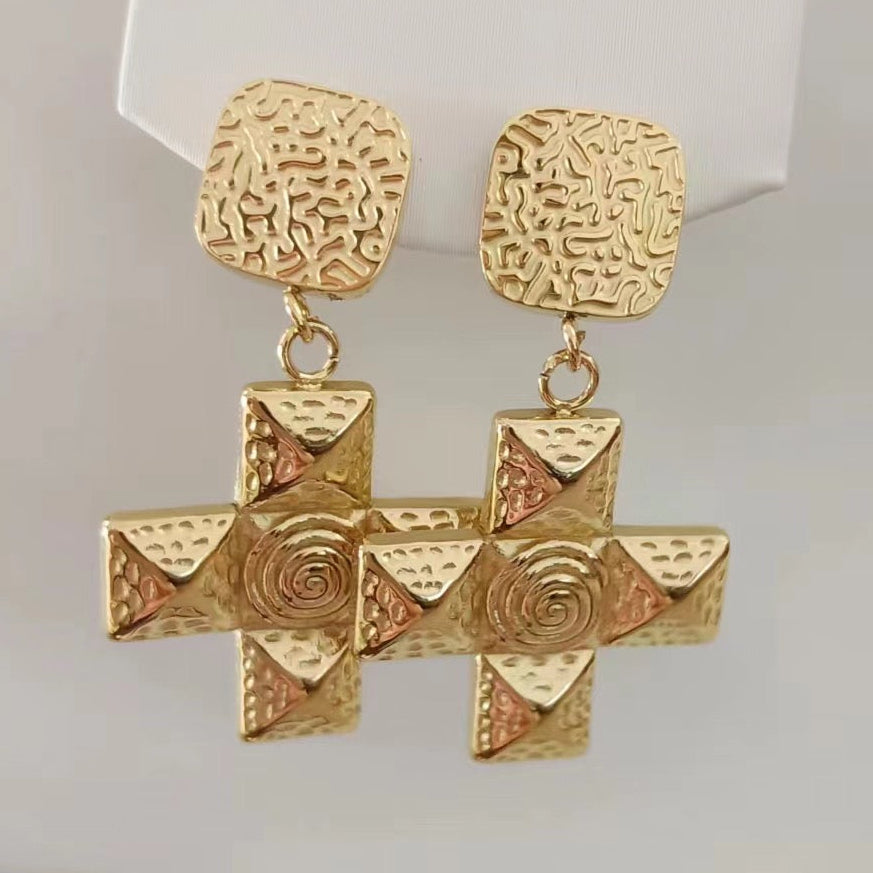 Aretes ELARA