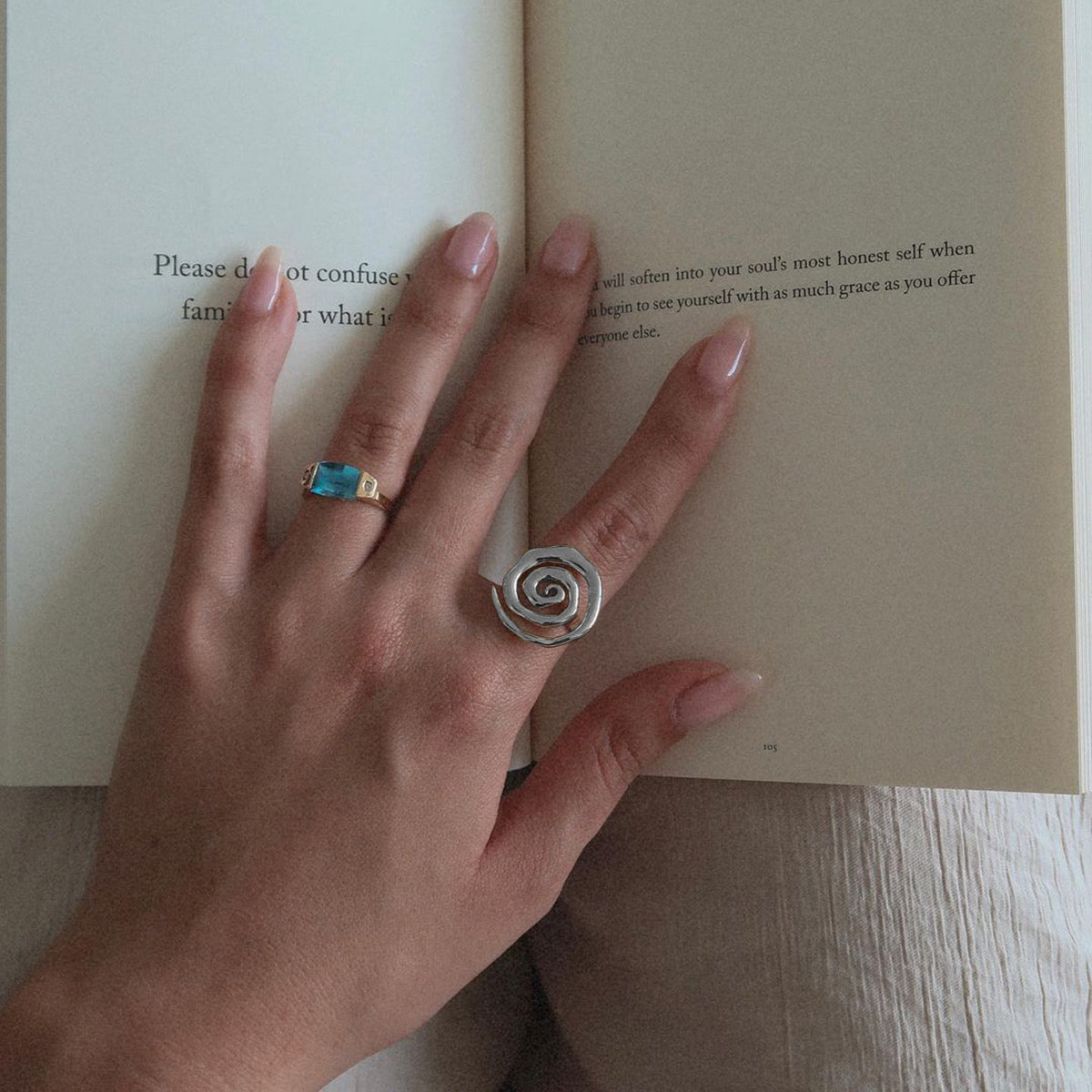 Anillo CAPRI