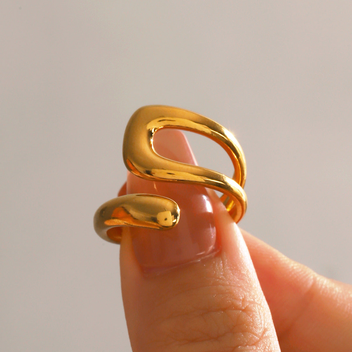 Anillo LIRA