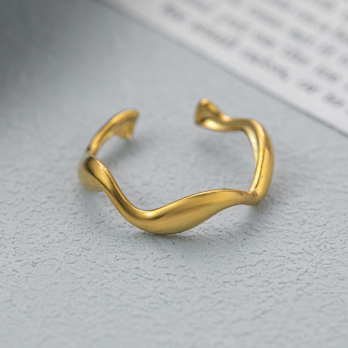 Anillo ISOLA