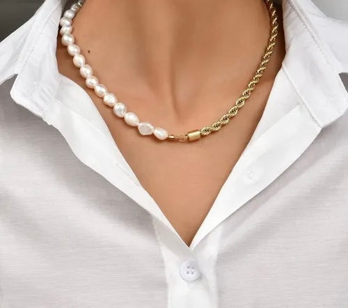 Collar CALYRA