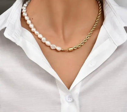 Collar CALYRA