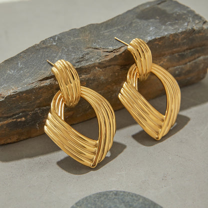 Aretes CORA