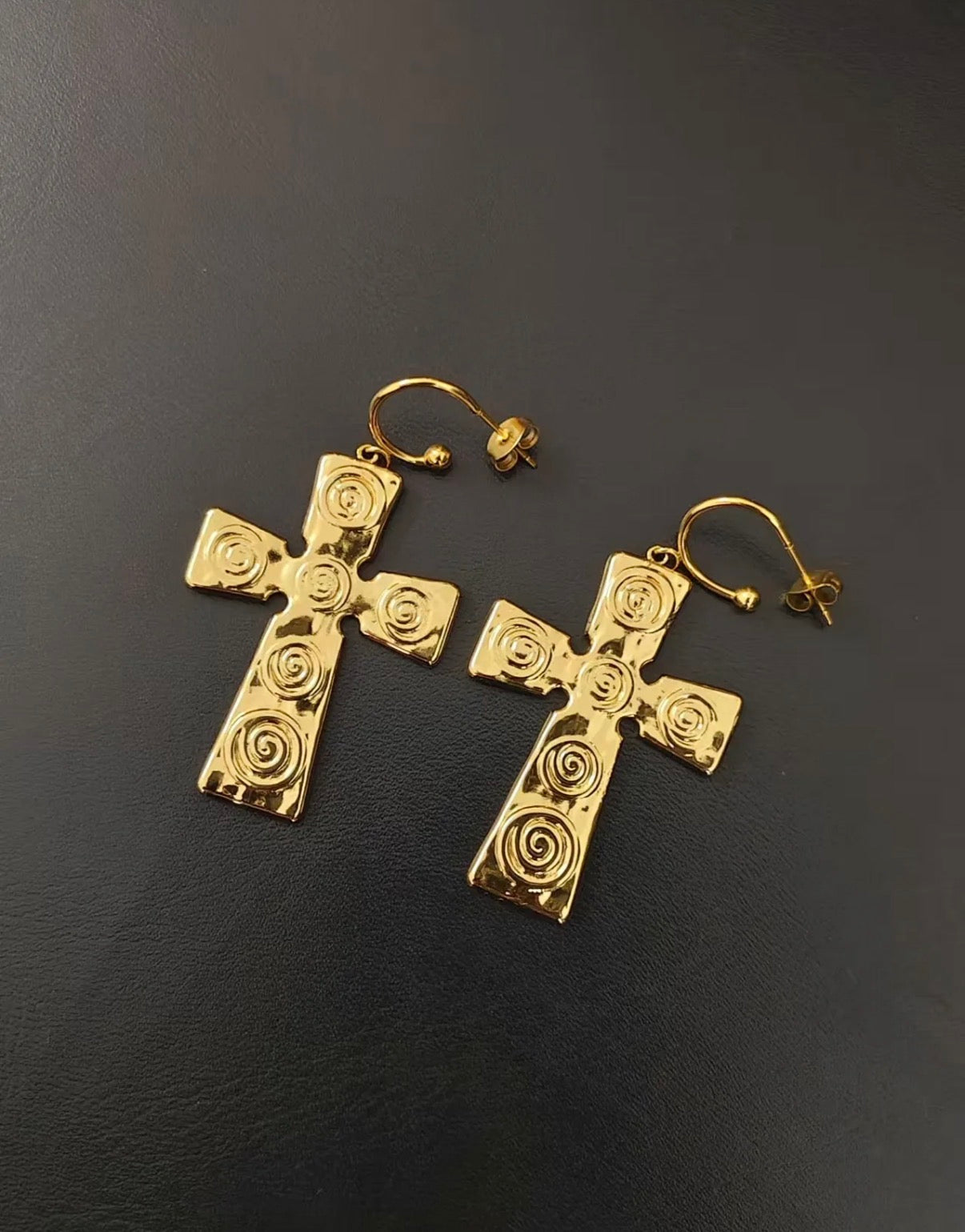 Aretes MISTRAL